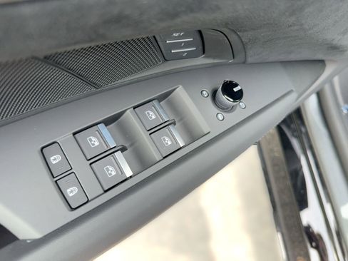 New 2026 Audi RS e-tron GT performance image 21