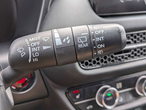 Certified 2024 Honda HR-V EX-L image 26