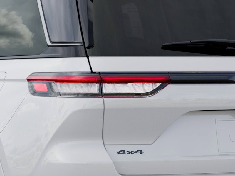 New 2027 Jeep Grand Cherokee Summit AWD/4WD image 9