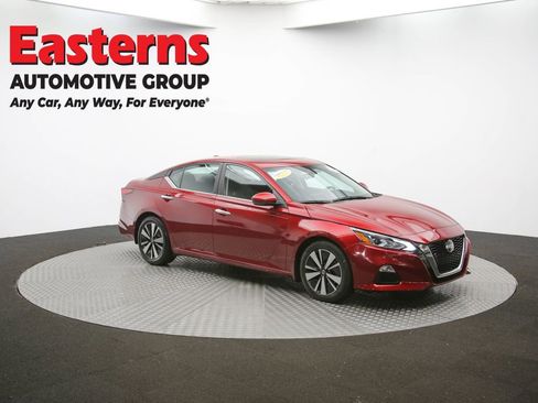 Used 2021 Nissan Altima 2.5 SV w/ SV Premium Package image 48