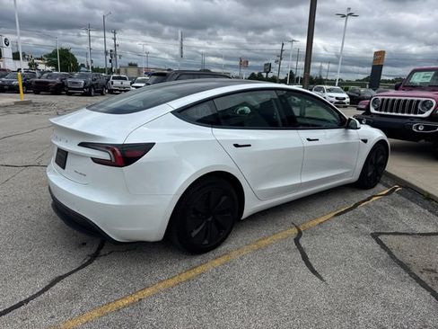 Used 2024 Tesla Model 3 Long Range AWD/4WD image 4