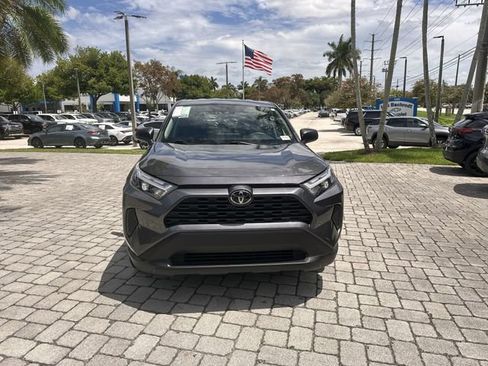Used 2024 Toyota RAV4 LE FWD image 18