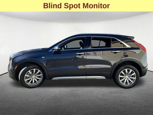 Used 2023 Cadillac XT4 Premium Luxury image 6