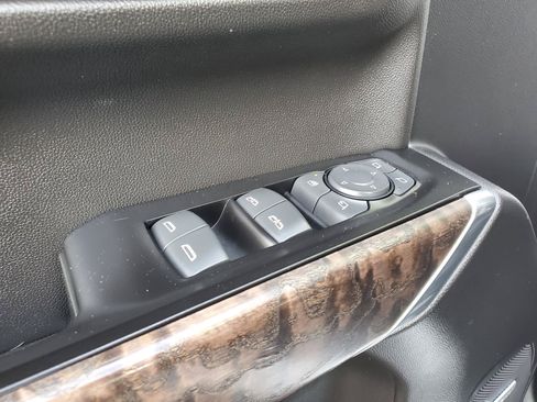 Used 2019 GMC Sierra 1500 Denali w/ Technology Package AWD/4WD image 21