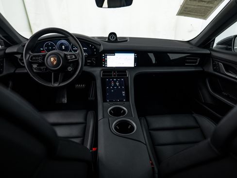 Certified 2025 Porsche Taycan 4S AWD/4WD image 13