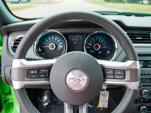 Used 2014 Ford Mustang Coupe w/ FP6 Appearance Package RWD image 13