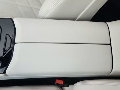 Used 2025 BMW i5 xDrive40 w/ M Sport Package image 56