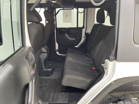 Used 2017 Jeep Wrangler Unlimited Sport w/ Quick Order Package 24S image 16