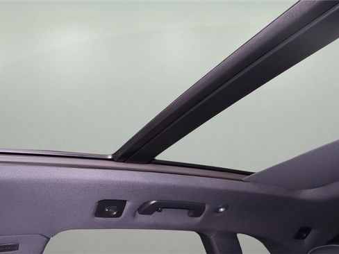 Used 2023 Audi SQ5 Premium Plus w/ Premium Plus Package image 29