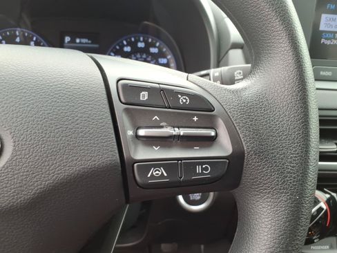 Used 2023 Hyundai Kona SEL AWD/4WD image 29