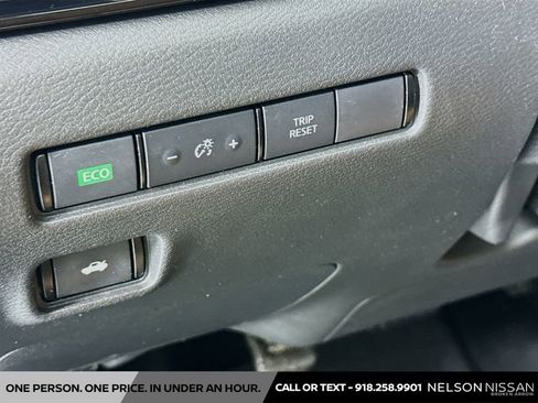 Certified 2021 Nissan Sentra SV w/ SV Premium Package image 10