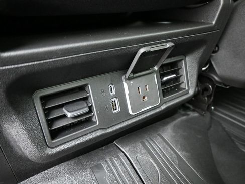 New 2026 GMC Sierra 3500 SLE w/ SLE Value Package image 23