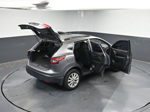 Used 2022 Nissan Rogue Sport S FWD image 38