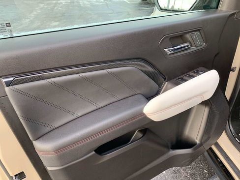 Certified 2024 GMC Canyon AT4X image 22