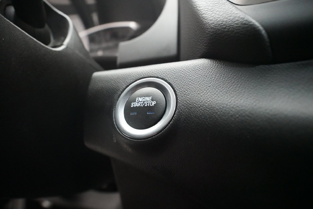 Certified 2024 GMC Terrain SLT w/ Elevation Edition AWD/4WD image 30