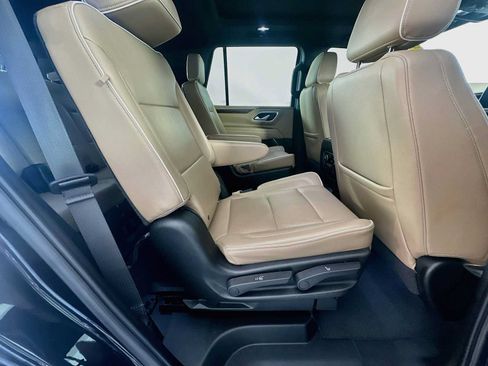 Used 2021 Chevrolet Tahoe Premier w/ Premium Package AWD/4WD image 28