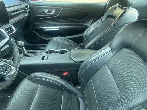 Used 2024 Ford Mustang GT Premium RWD image 4