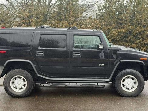 Used 2003 HUMMER H2 w/ Preferred Equipment Group image 8