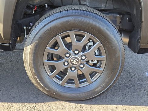 Certified 2025 Toyota 4Runner SR5 image 8