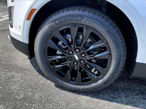 New 2026 Cadillac XT5 Premium Luxury w/ LPO, ONYX Package FWD image 13