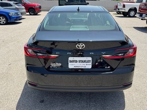 Used 2026 Toyota Camry LE FWD image 5