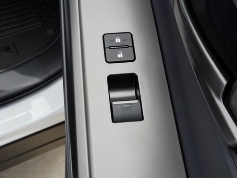 New 2026 Toyota C-HR AWD/4WD image 26