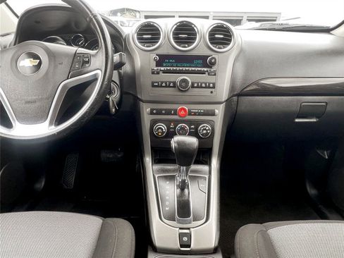 Used 2015 Chevrolet Captiva Sport LS image 8