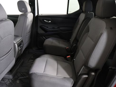 Used 2023 Chevrolet Traverse LT w/ LPO, Floor Liner Package image 34