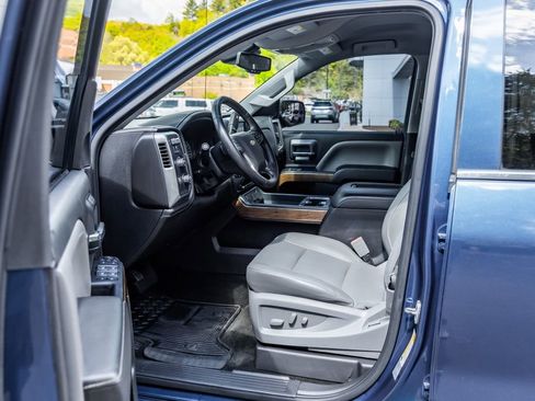 Used 2016 Chevrolet Silverado 1500 LTZ w/ LTZ Plus Package AWD/4WD image 23