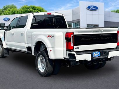 New 2026 Ford F450 Platinum w/ FX4 Off-Road Package