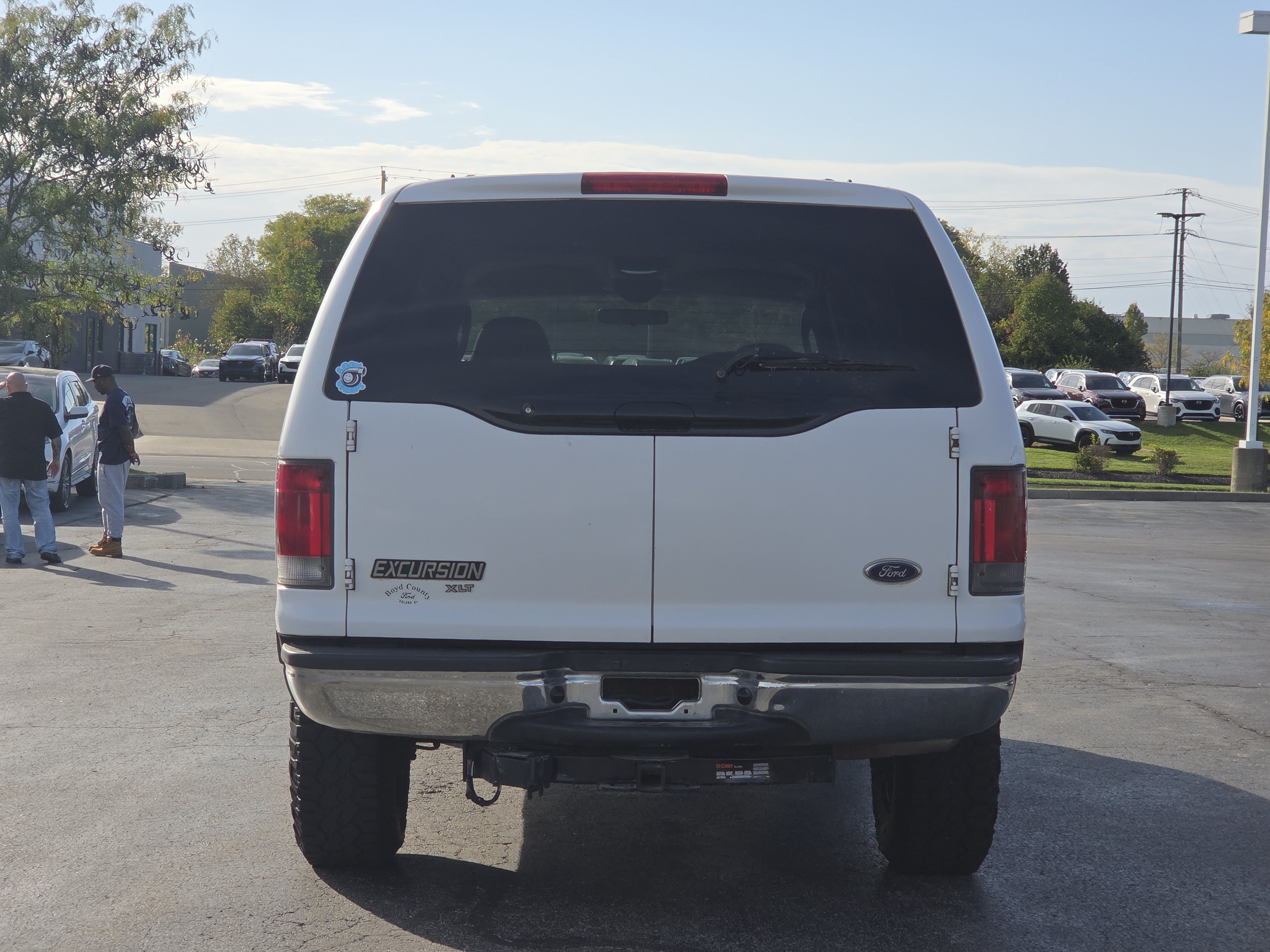 Used 2004 Ford Excursion XLT AWD/4WD image 10