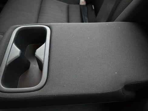 Used 2025 Nissan Altima 2.5 SV FWD image 17