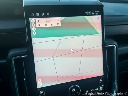 Used 2025 GMC Yukon Denali image 24