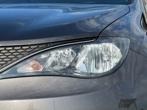 Used 2020 Chrysler Voyager Lxi image 52