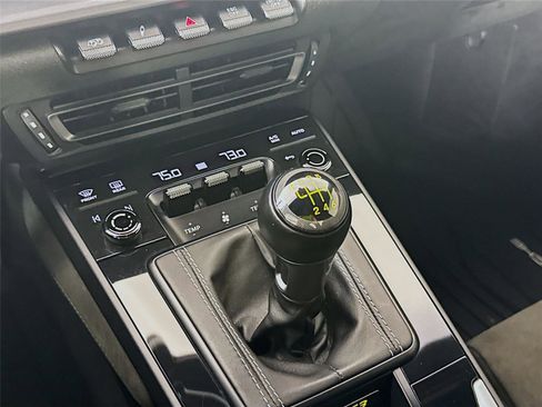 Used 2022 Porsche 911 GT3 image 10