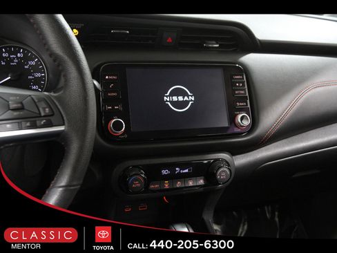 Used 2024 Nissan Kicks SR w/ Exterior Package FWD image 9