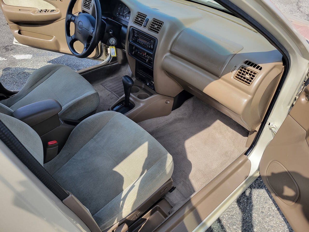 Used 1998 MAZDA Protege ES FWD image 17