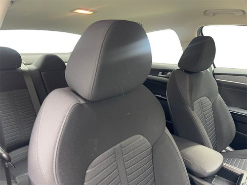 Used 2025 Kia K5 LXS image 45