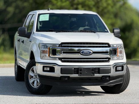 Used 2019 Ford F150 XLT w/ Equipment Group 301A Mid AWD/4WD image 4