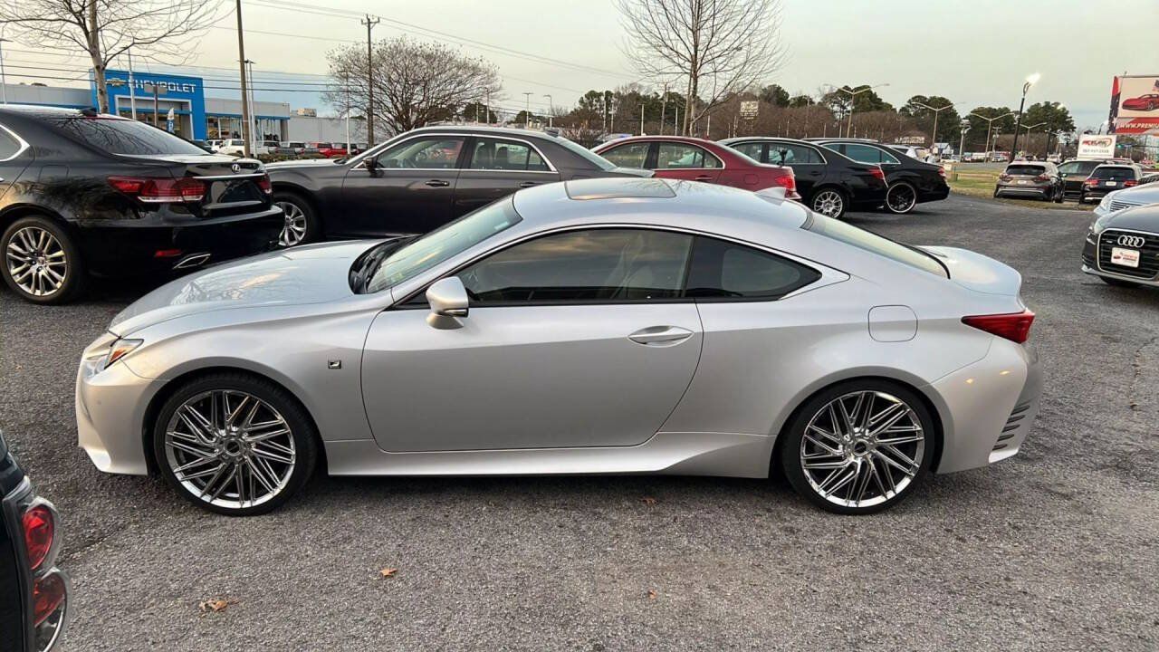 Used 2016 Lexus RC 200t RWD image 8