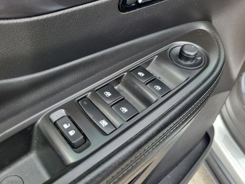 Used 2019 Buick Encore Preferred FWD image 23