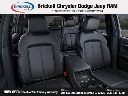 New 2025 Jeep Grand Cherokee Limited w/ Black Appearance Package image 16