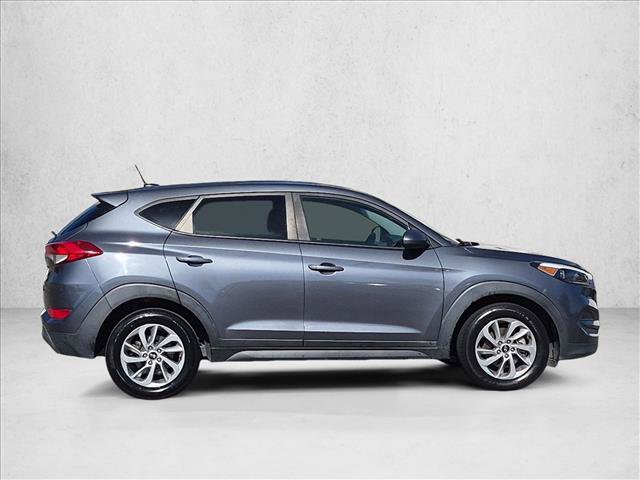 Used 2017 Hyundai Tucson SE w/ Cargo Package FWD image 4