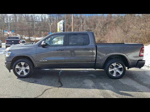 Used 2022 RAM 1500 Laramie w/ Sport Appearance Package image 5