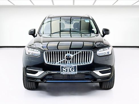 Used 2024 Volvo XC90 T8 Plus AWD/4WD image 2