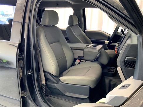 Used 2017 Ford F250 XL w/ STX Appearance Package AWD/4WD image 16