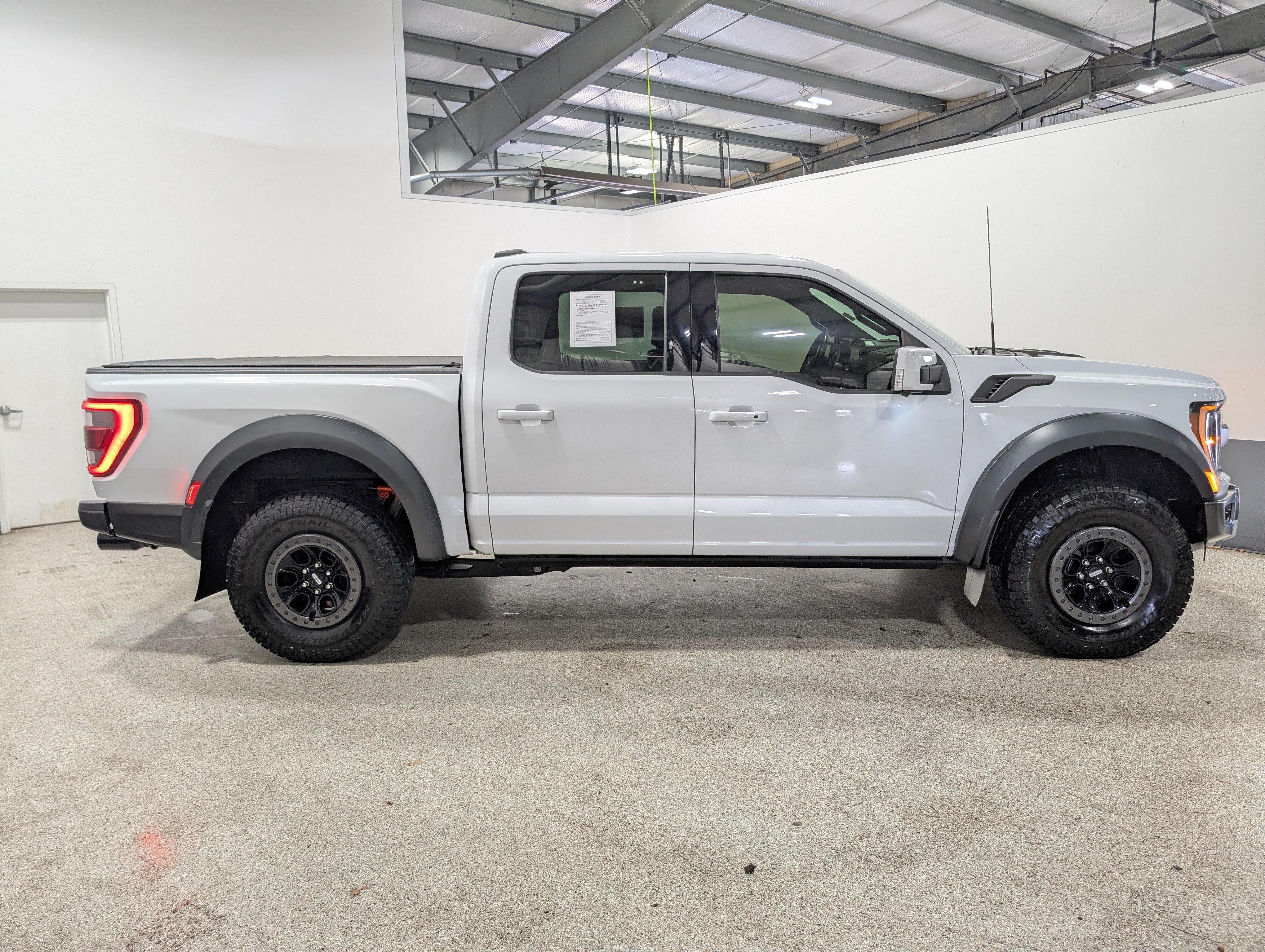 Used 2022 Ford F150 Raptor w/ Equipment Group 801A High AWD/4WD image 2