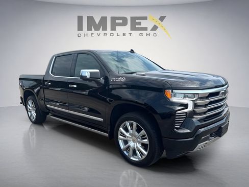 Used 2026 Chevrolet Silverado 1500 High Country AWD/4WD image 7