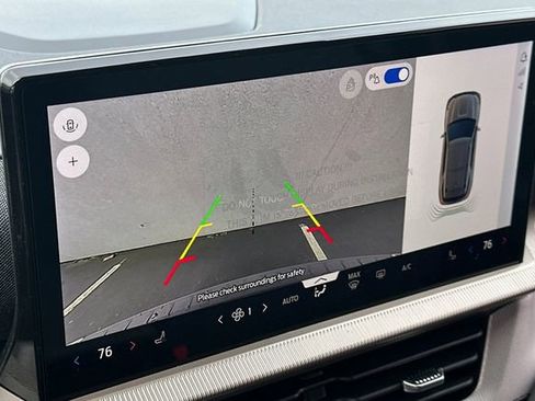 New 2026 Ford Explorer Active image 17