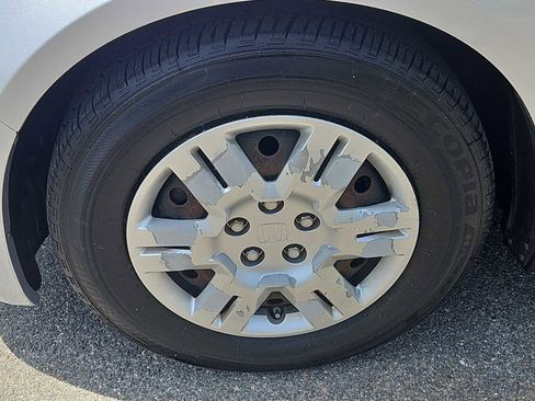 Used 2013 Honda Odyssey LX image 7